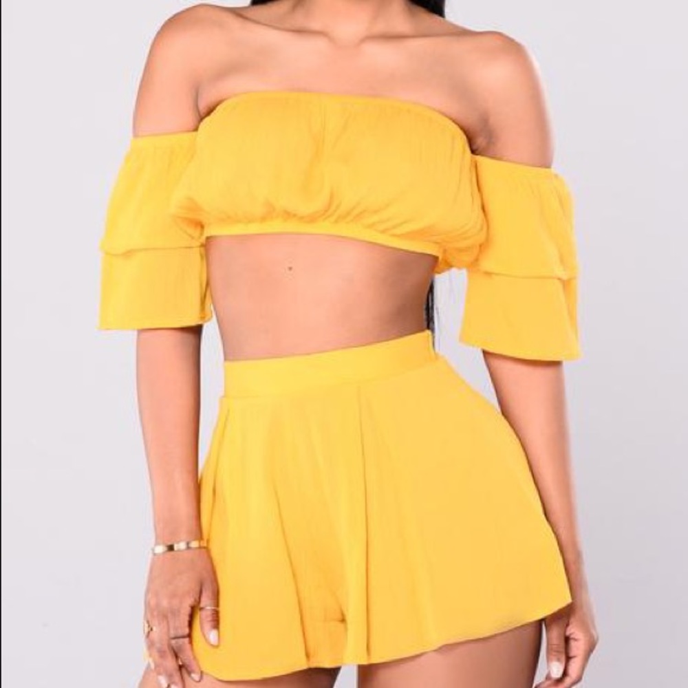 NWT Fashion Nova Two Piece Short Set